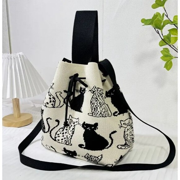 Black White Cat Bucket Bag Shoulder Crossbody Knit Drawstring - Picture 5 of 11